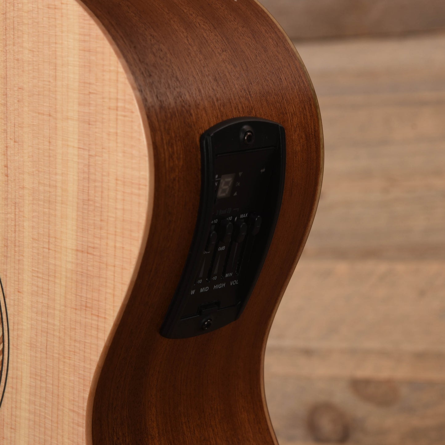 Taylor Academy 12e LEFTY Grand Concert Sitka/Sapele Natural w/ES-B Acoustic Guitars / Left-Handed