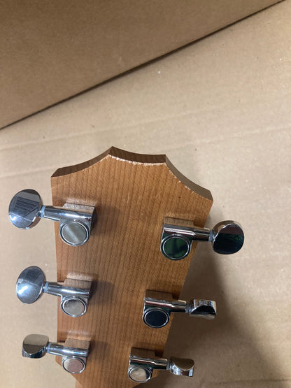 Taylor BBT Walnut Acoustic Guitars / Mini/Travel