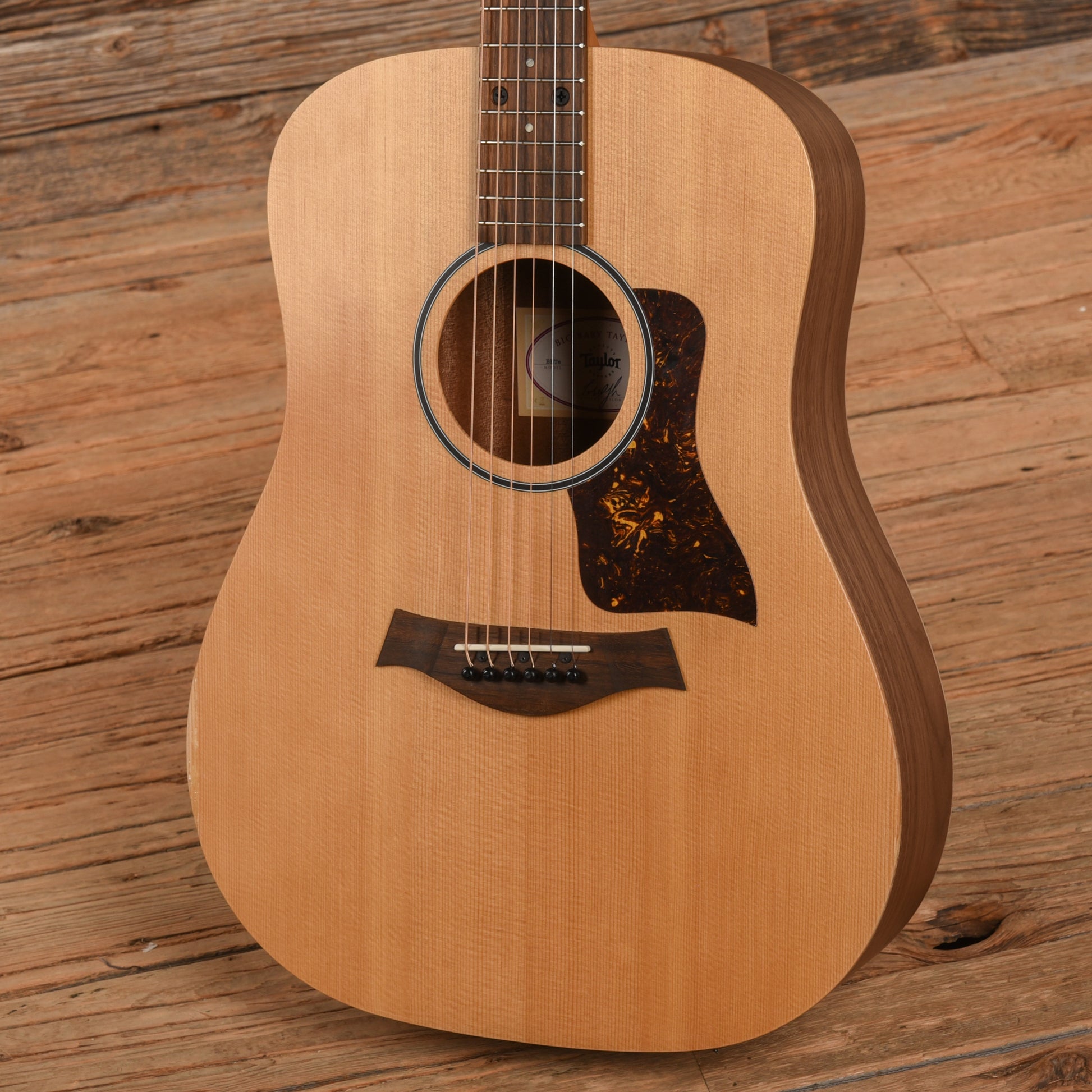 Taylor BBTe Big Baby Taylor Sitka/Walnut Natural ES-B Acoustic Guitars / Mini/Travel