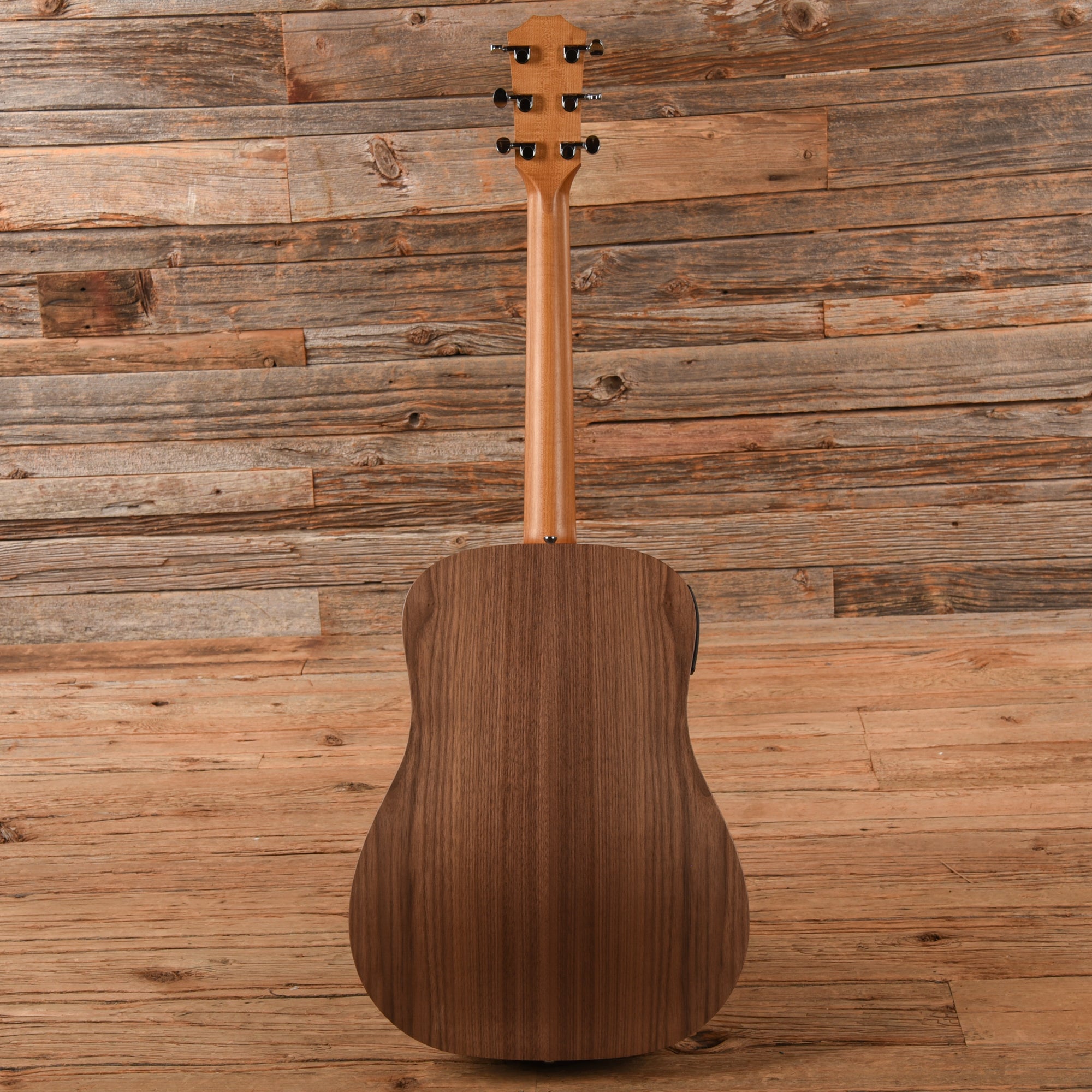 Taylor BBTe Big Baby Taylor Sitka/Walnut Natural ES-B Acoustic Guitars / Mini/Travel