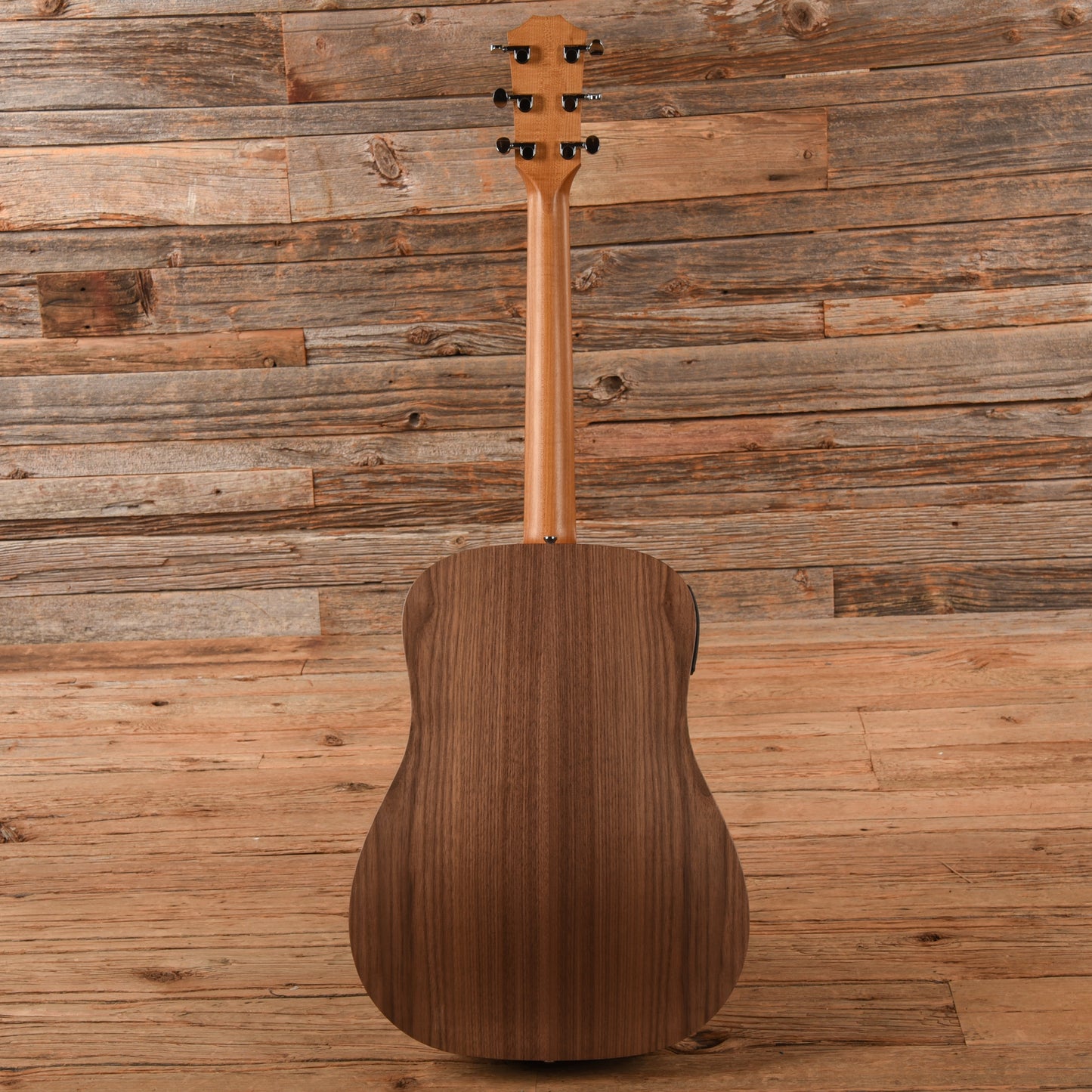 Taylor BBTe Big Baby Taylor Sitka/Walnut Natural ES-B Acoustic Guitars / Mini/Travel