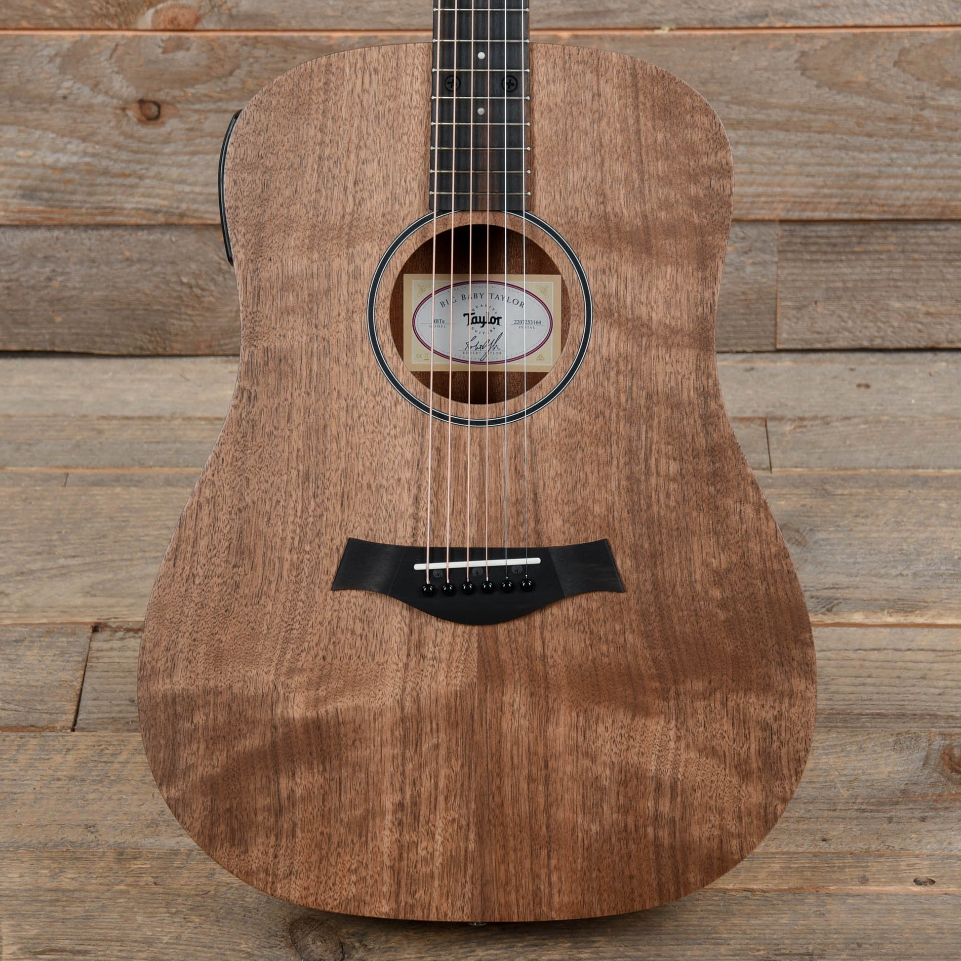 Taylor BBTe Walnut Top ES-B Acoustic Guitars / Mini/Travel