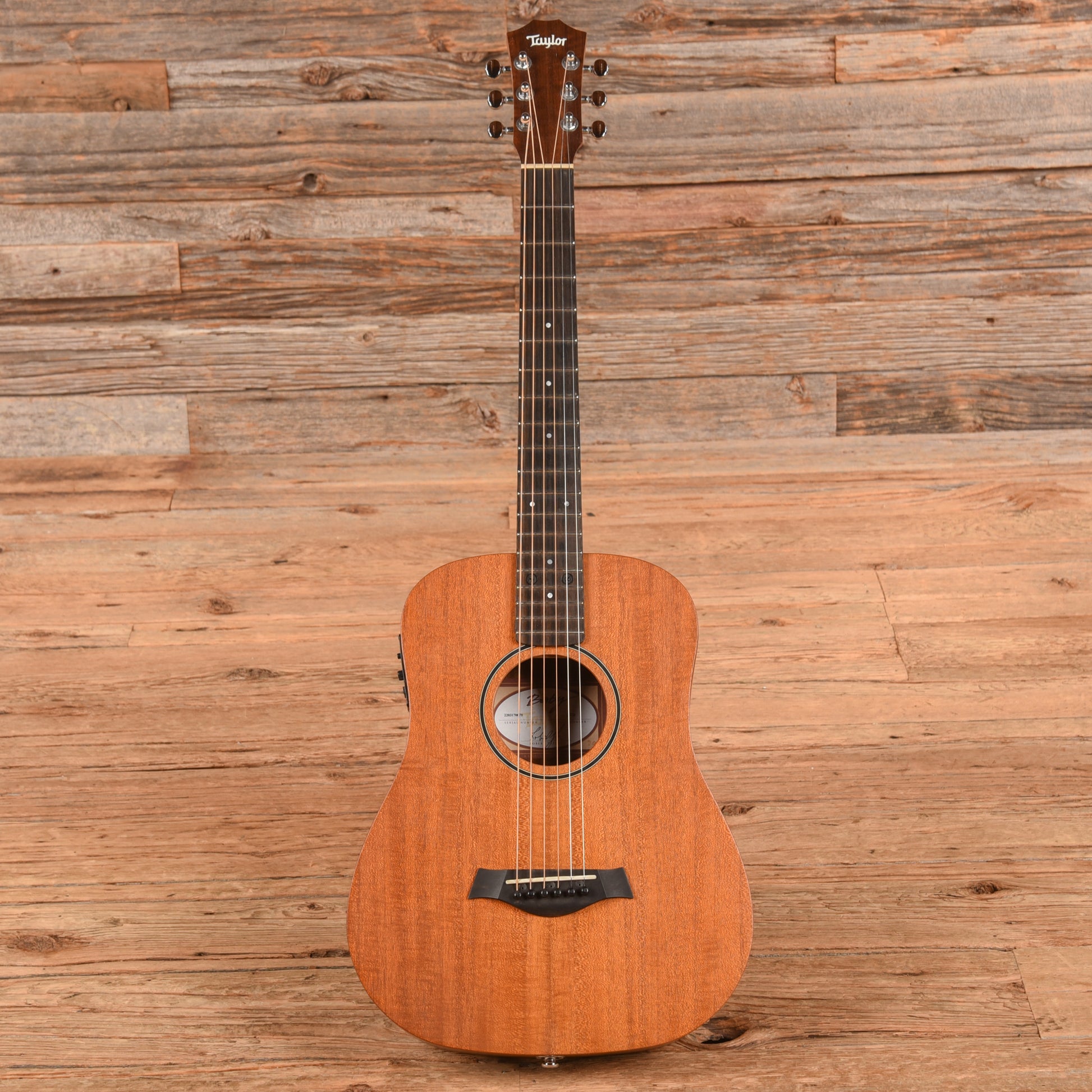 Taylor BT2-e Baby Taylor Natural Acoustic Guitars / Mini/Travel