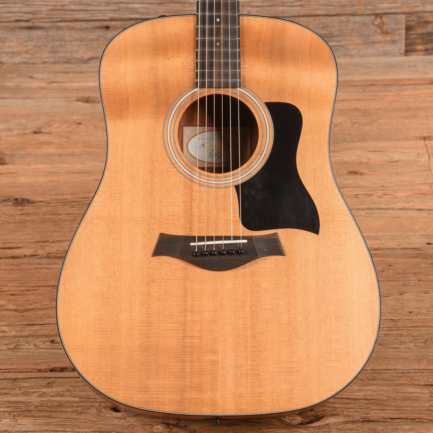 Taylor 110e Natural 2019 Acoustic Guitars / OM and Auditorium