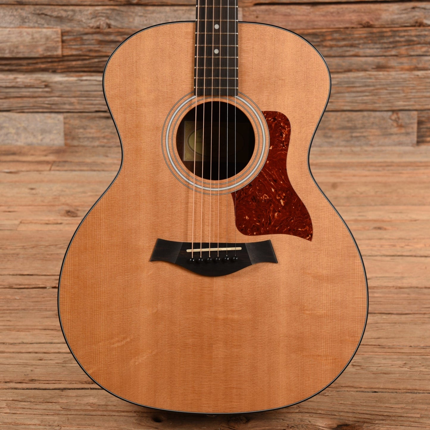 Taylor 114 Natural 2010 Acoustic Guitars / OM and Auditorium
