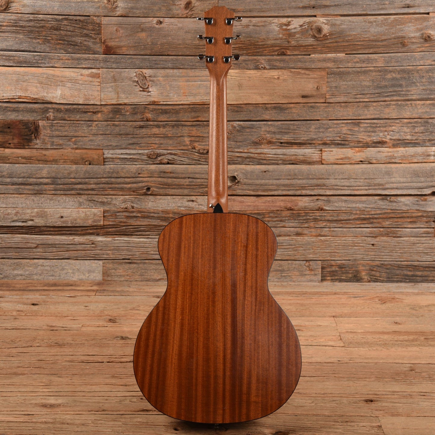 Taylor 114 Natural 2010 Acoustic Guitars / OM and Auditorium