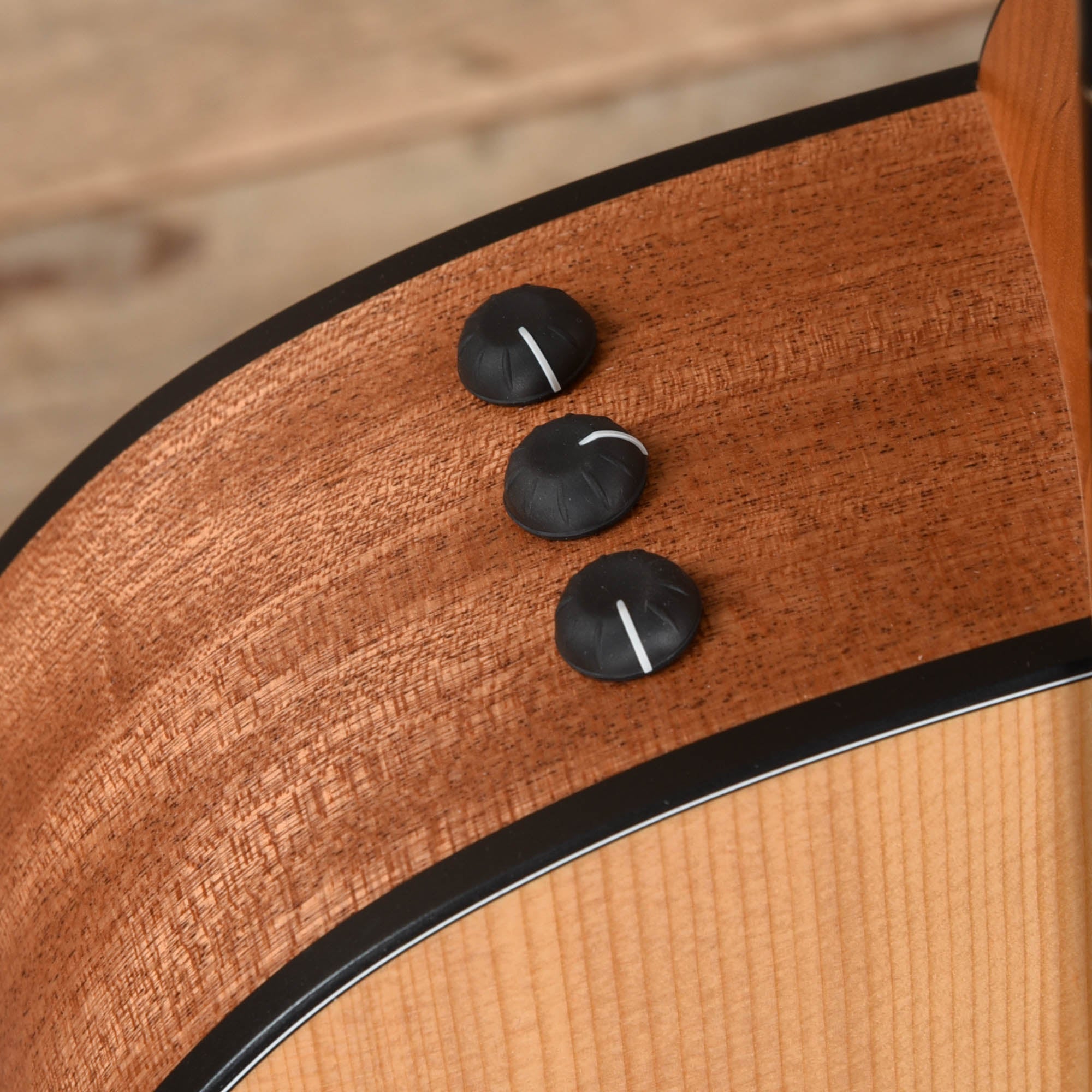 Taylor 114ce Grand Auditorium Spruce/Sapele Natural Acoustic Guitars / OM and Auditorium