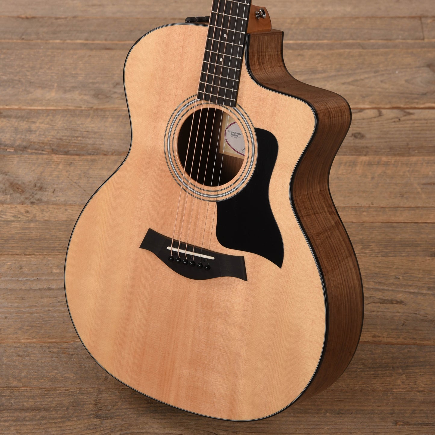 Taylor 114ce Special Edition Grand Auditorium Spruce/Walnut Natural Acoustic Guitars / OM and Auditorium