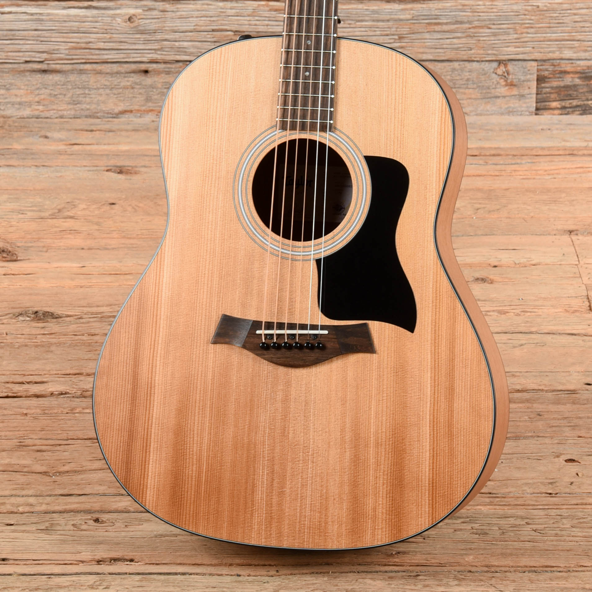 Taylor 117e Grand Pacific Torrefied Sitka/Sapele Natural ES2 Acoustic Guitars / OM and Auditorium