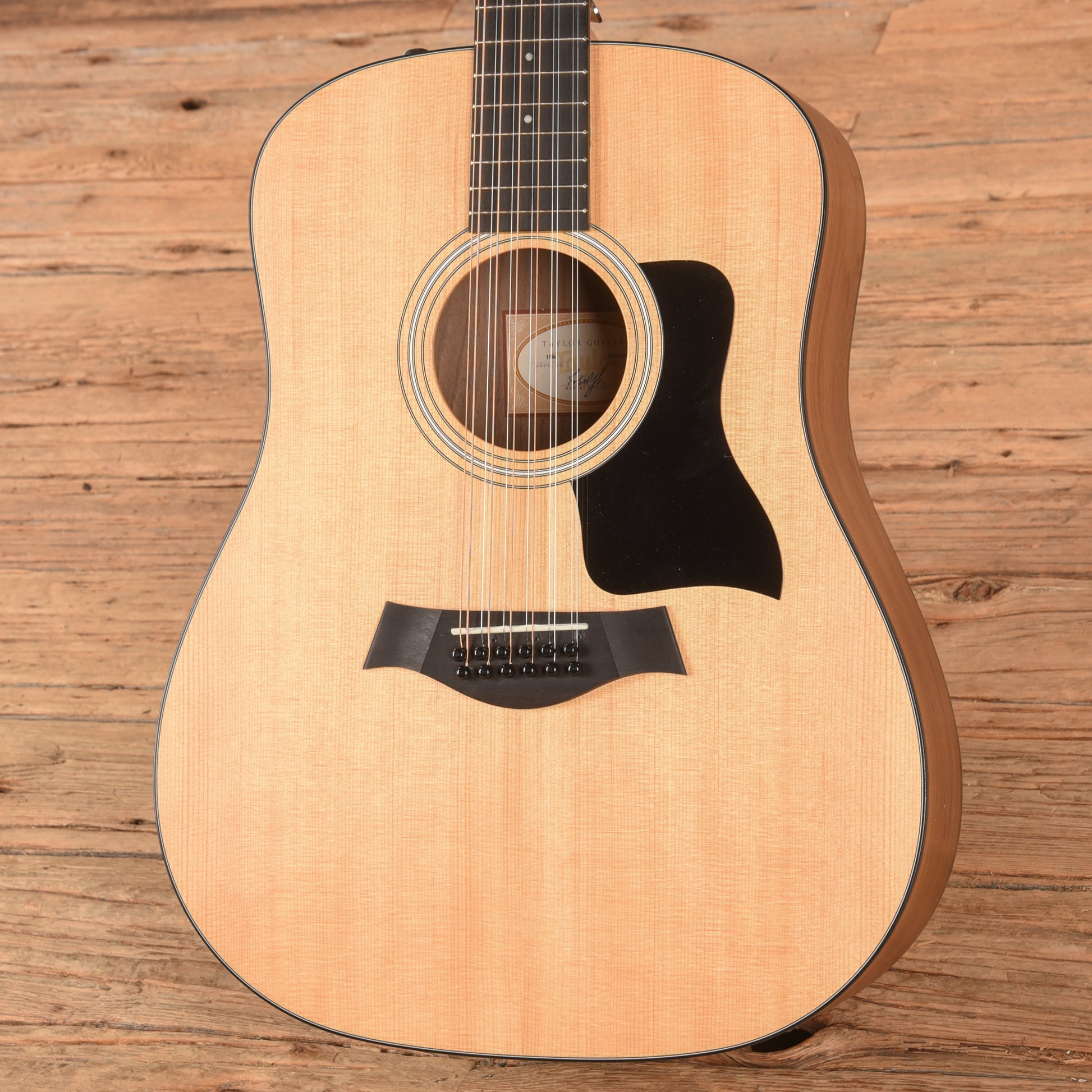 Taylor 150e Natural 2020 Acoustic Guitars / OM and Auditorium