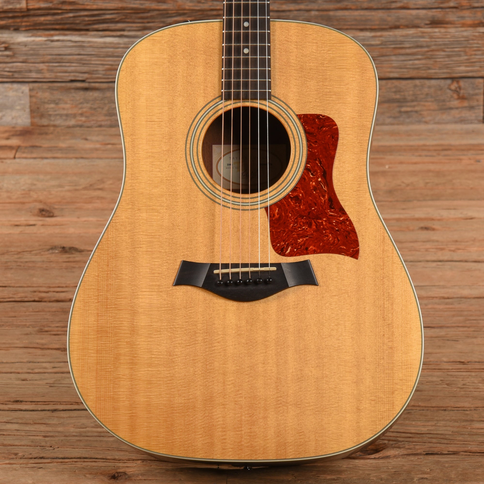 Taylor 210e Natural 2012 Acoustic Guitars / OM and Auditorium