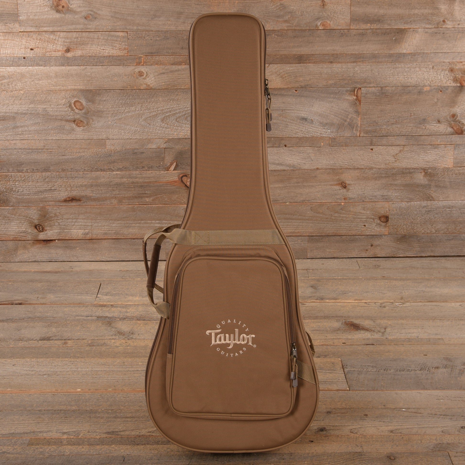 Taylor 214ce Grand Auditorium Spruce/Walnut Natural Acoustic Guitars / OM and Auditorium
