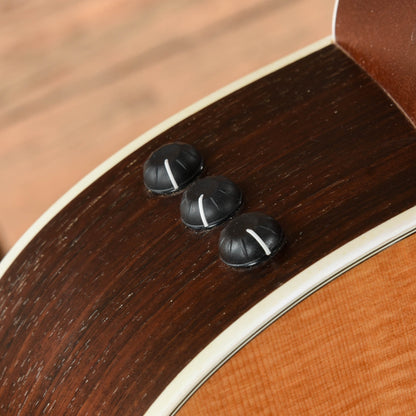 Taylor 214ce Natural 2012 Acoustic Guitars / OM and Auditorium