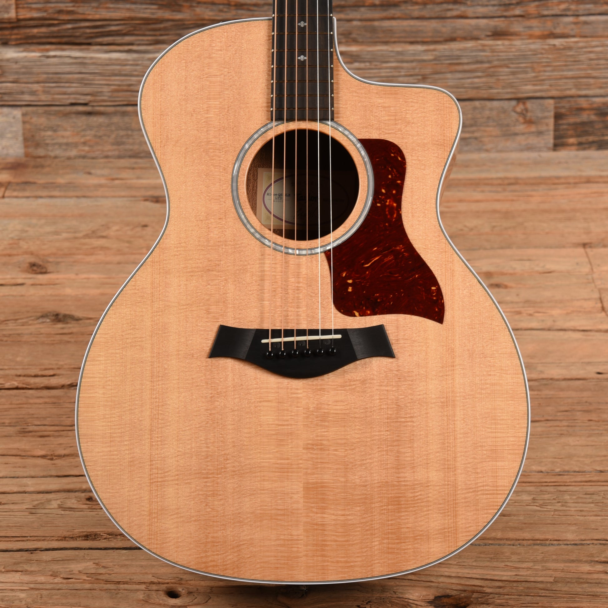 Taylor 214ce-QS DLX LTD Quilted Sapele Natural 2022 Acoustic Guitars / OM and Auditorium