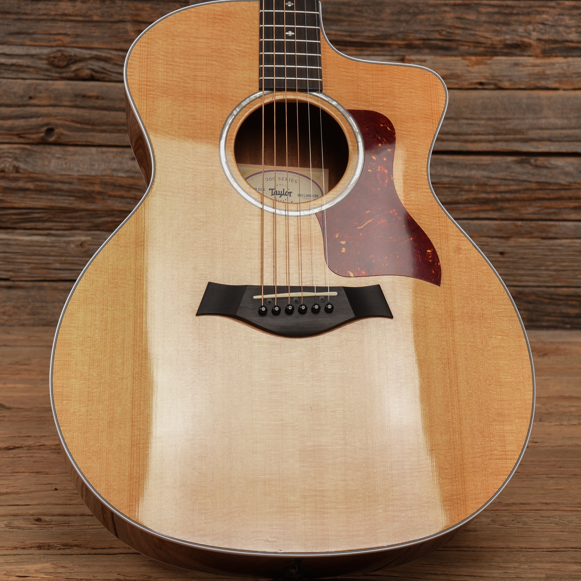 Taylor 214ce-QS DLX LTD Quilted Sapele Natural 2022 Acoustic Guitars / OM and Auditorium