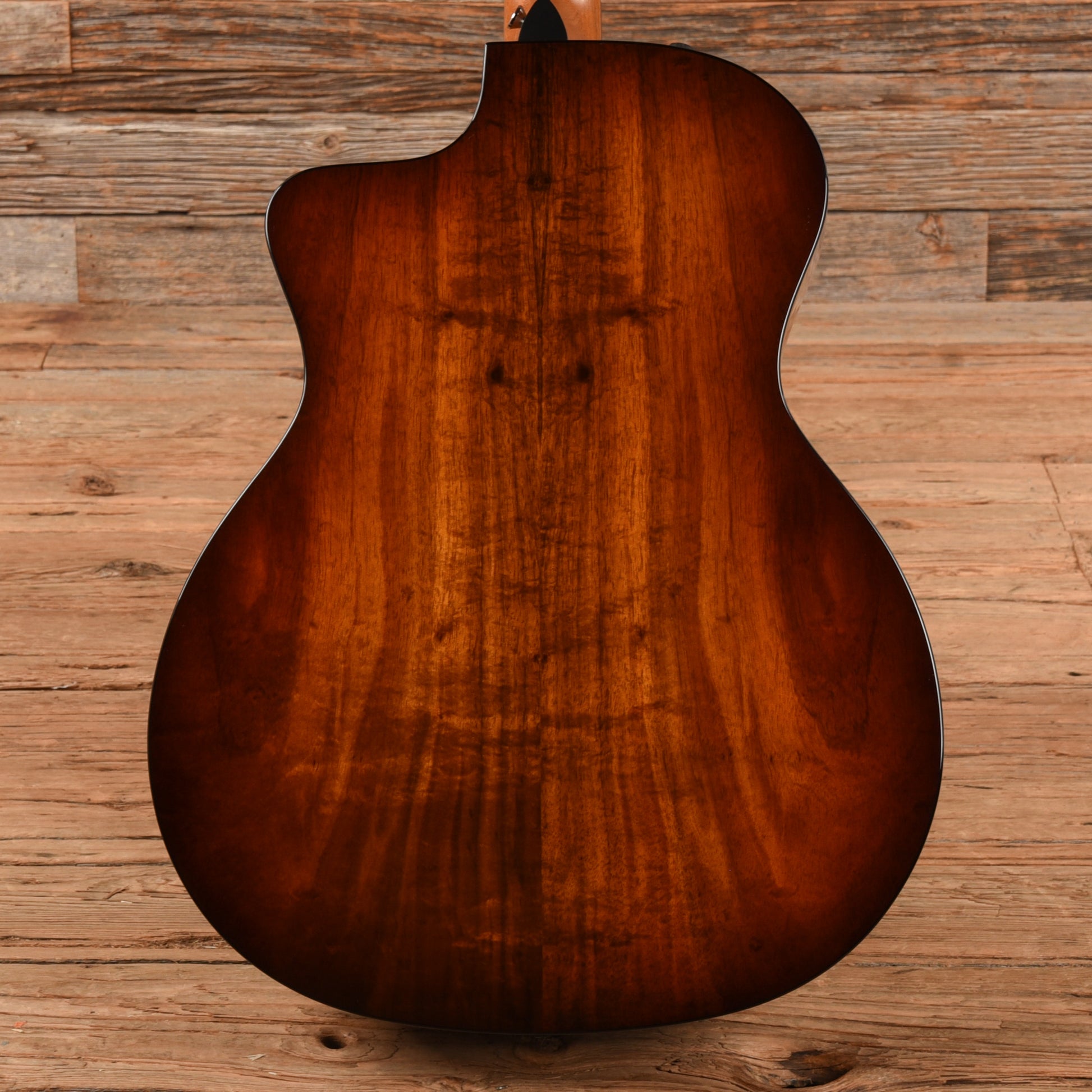 Taylor 224ce-K DLX Shaded Edge Burst 2018 Acoustic Guitars / OM and Auditorium