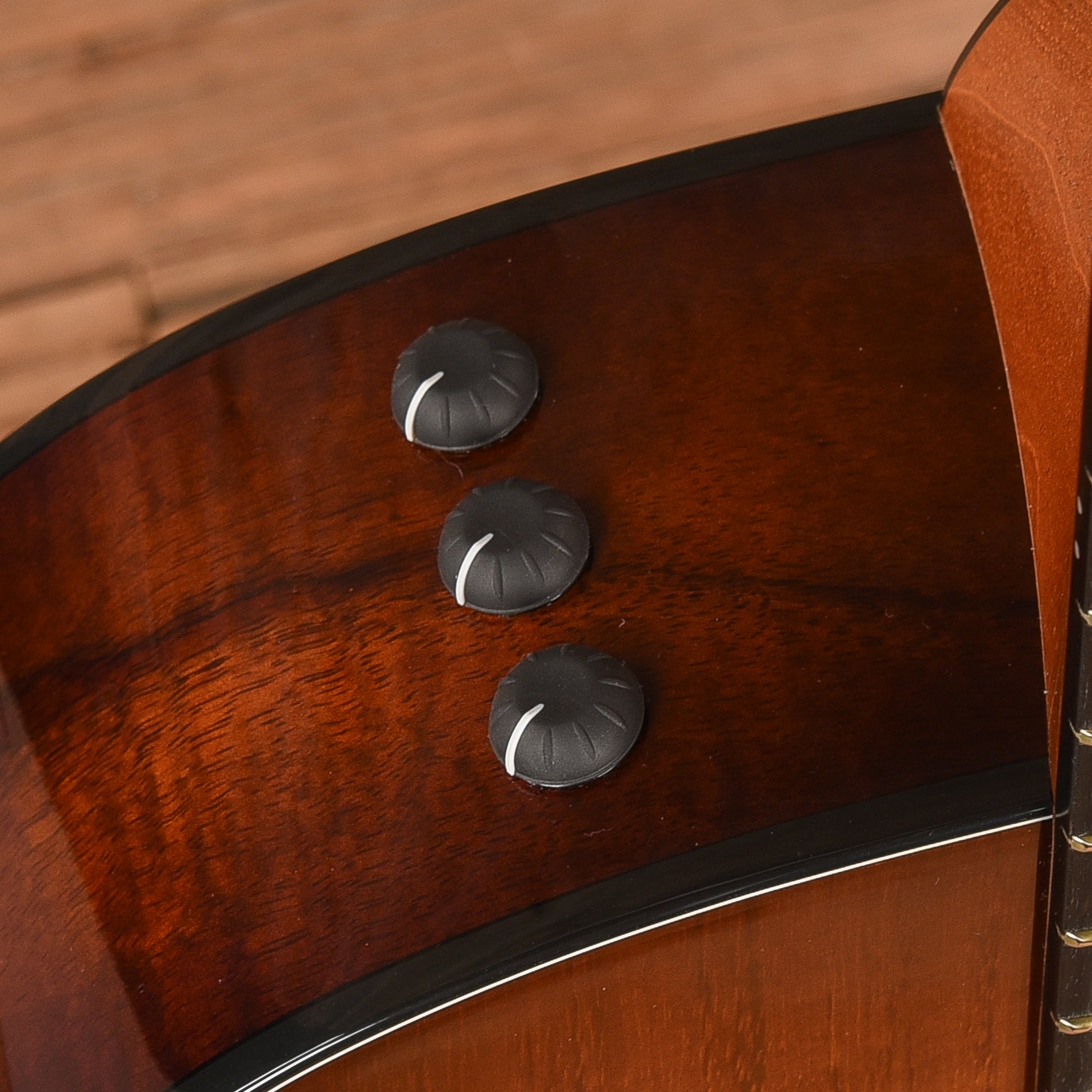 Taylor 224ce-K DLX Shaded Edge Burst 2018 Acoustic Guitars / OM and Auditorium