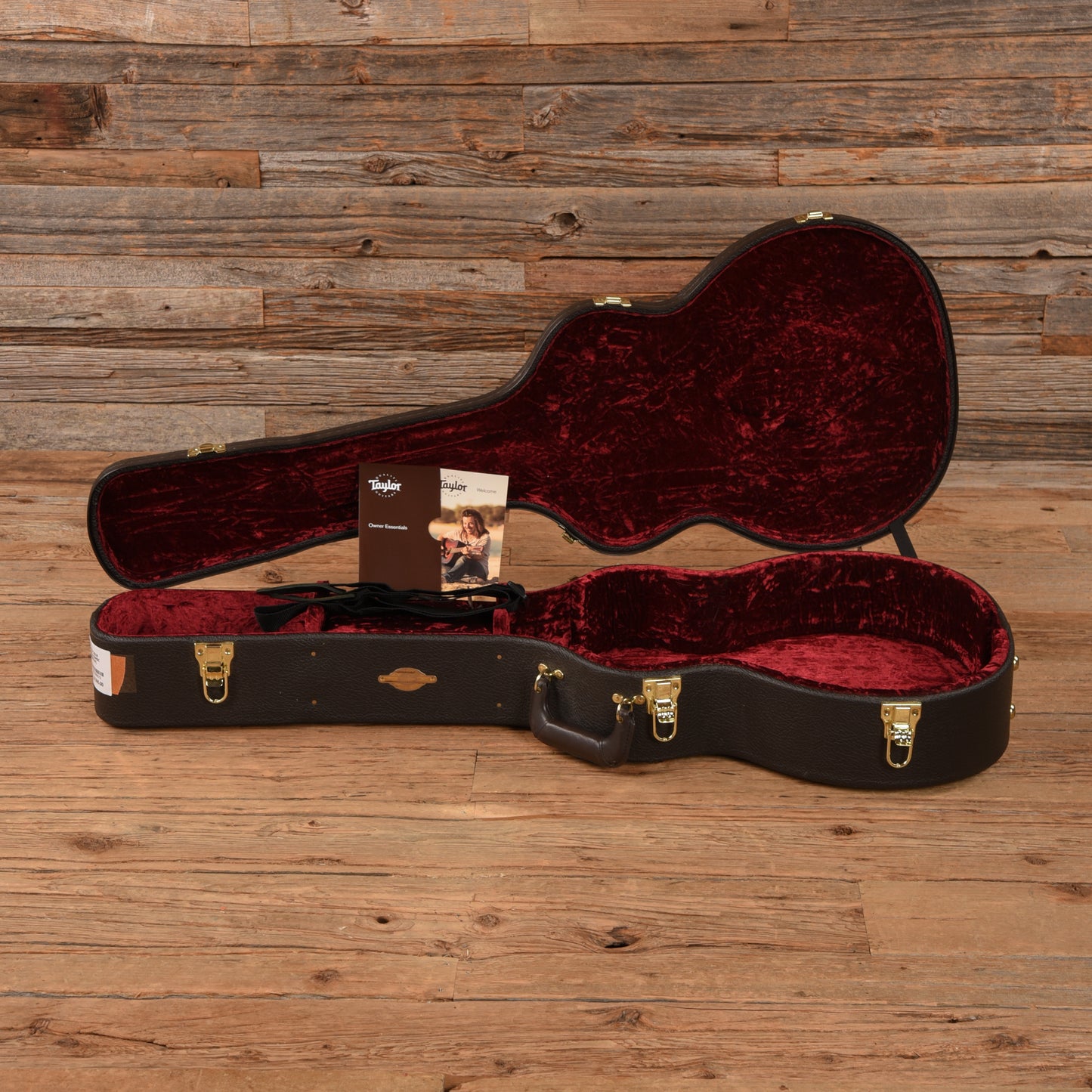 Taylor 224ce-K DLX Shaded Edge Burst 2018 Acoustic Guitars / OM and Auditorium