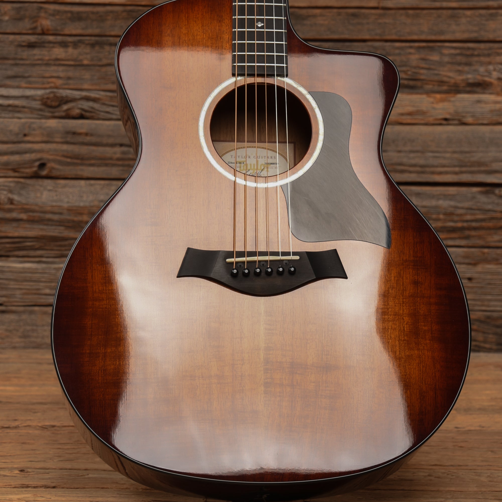 Taylor 224ce-K DLX Shaded Edge Burst 2018 Acoustic Guitars / OM and Auditorium