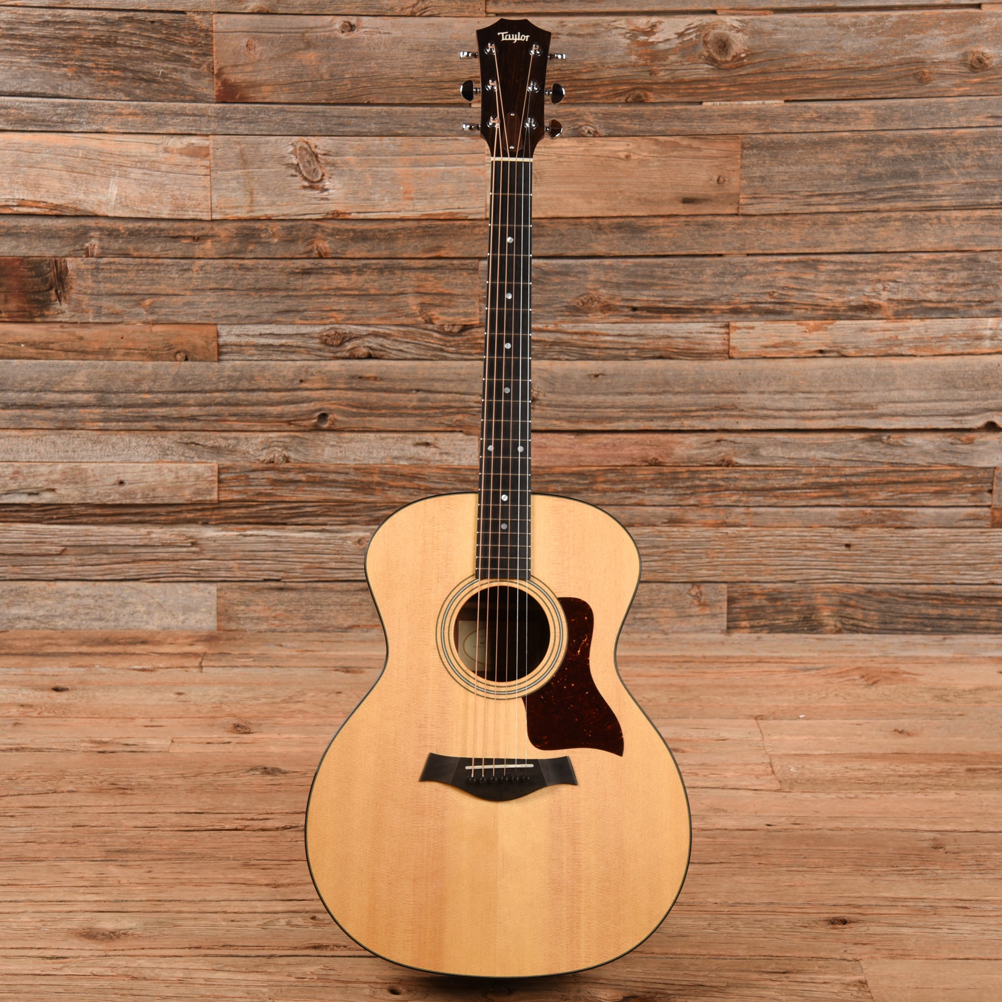 Taylor 314 Natural 2001 Acoustic Guitars / OM and Auditorium