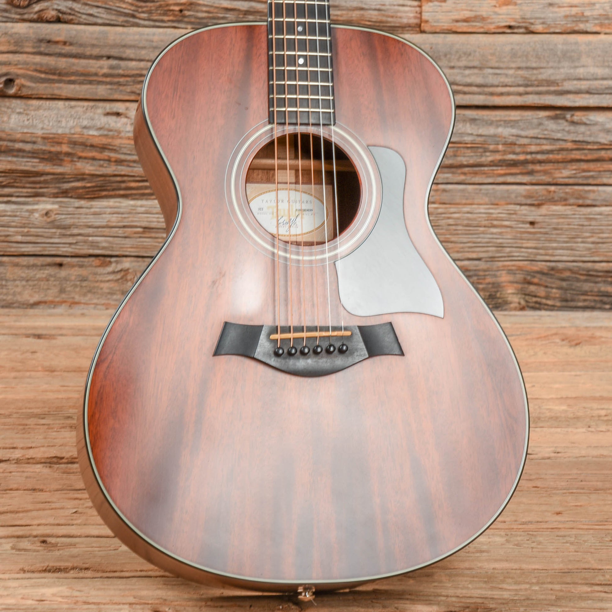 Taylor 322 Natural 2013 Acoustic Guitars / OM and Auditorium