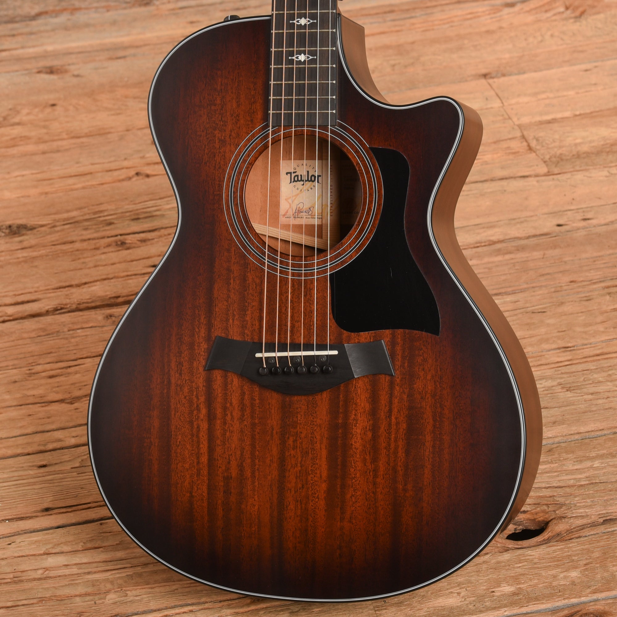 Taylor 322ce Shaded Edge Burst 2022 Acoustic Guitars / OM and Auditorium