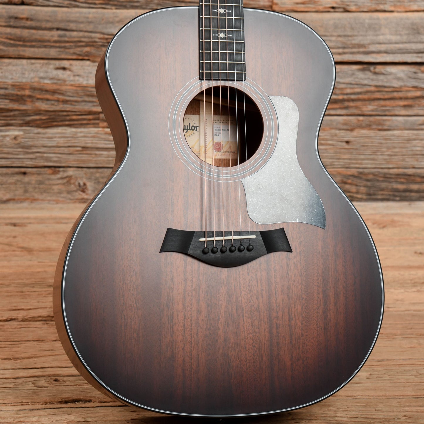 Taylor 324 Grand Auditorium Mahogany Shaded Edgeburst Acoustic Guitars / OM and Auditorium