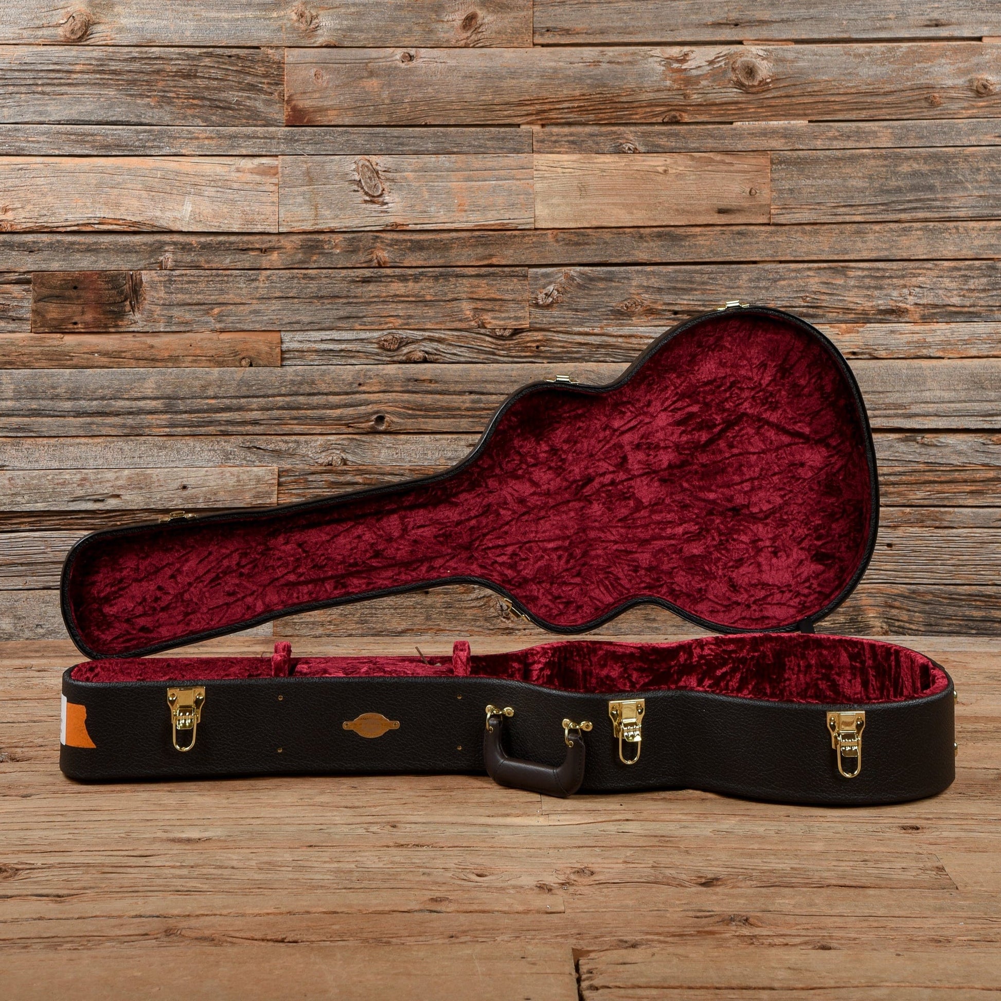 Taylor 324ce w/ V-Class Bracing Shaded Edgeburst 2020 Acoustic Guitars / OM and Auditorium