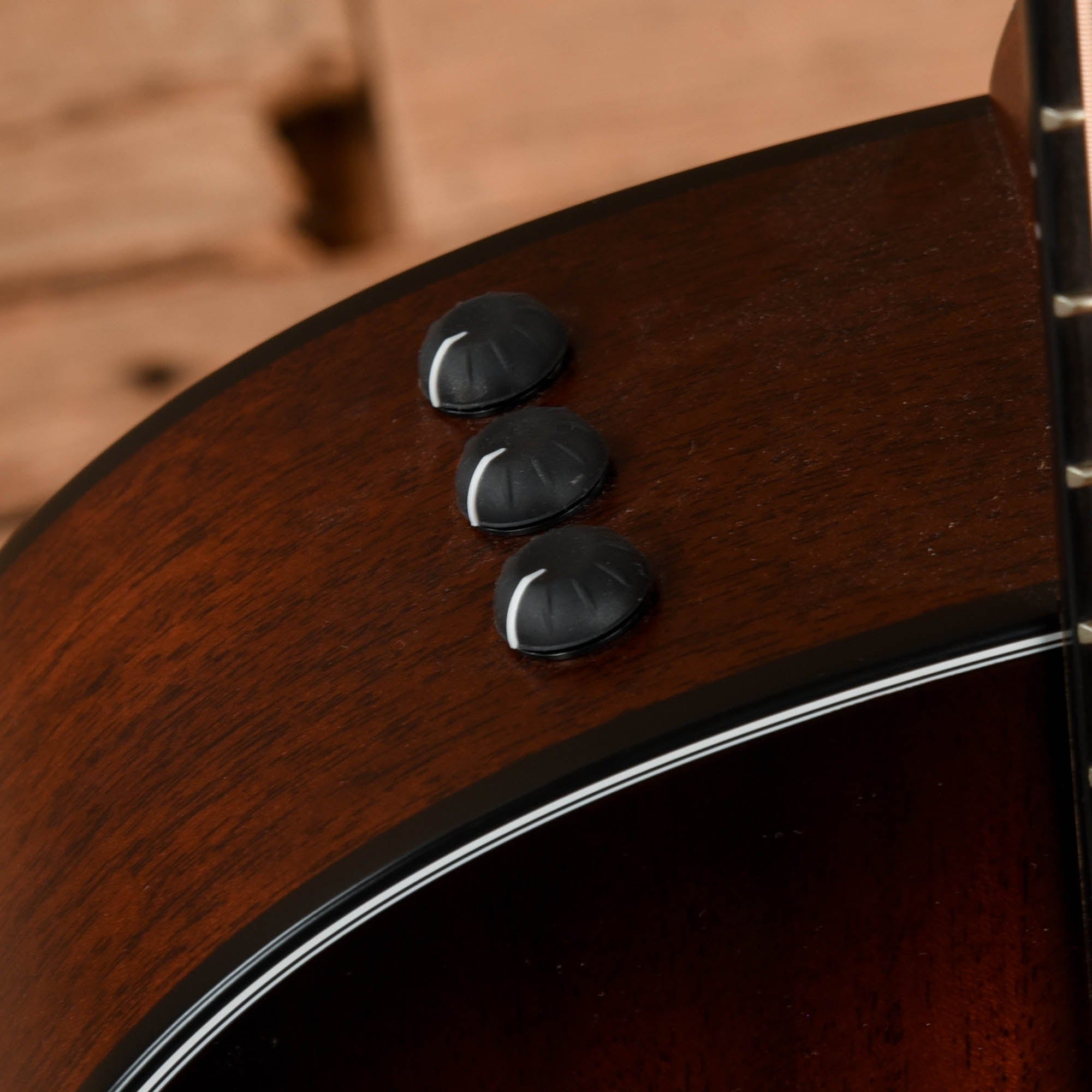 Taylor 327e Grand Pacific Mahogany Shaded Edgeburst ES2 Acoustic Guitars / OM and Auditorium