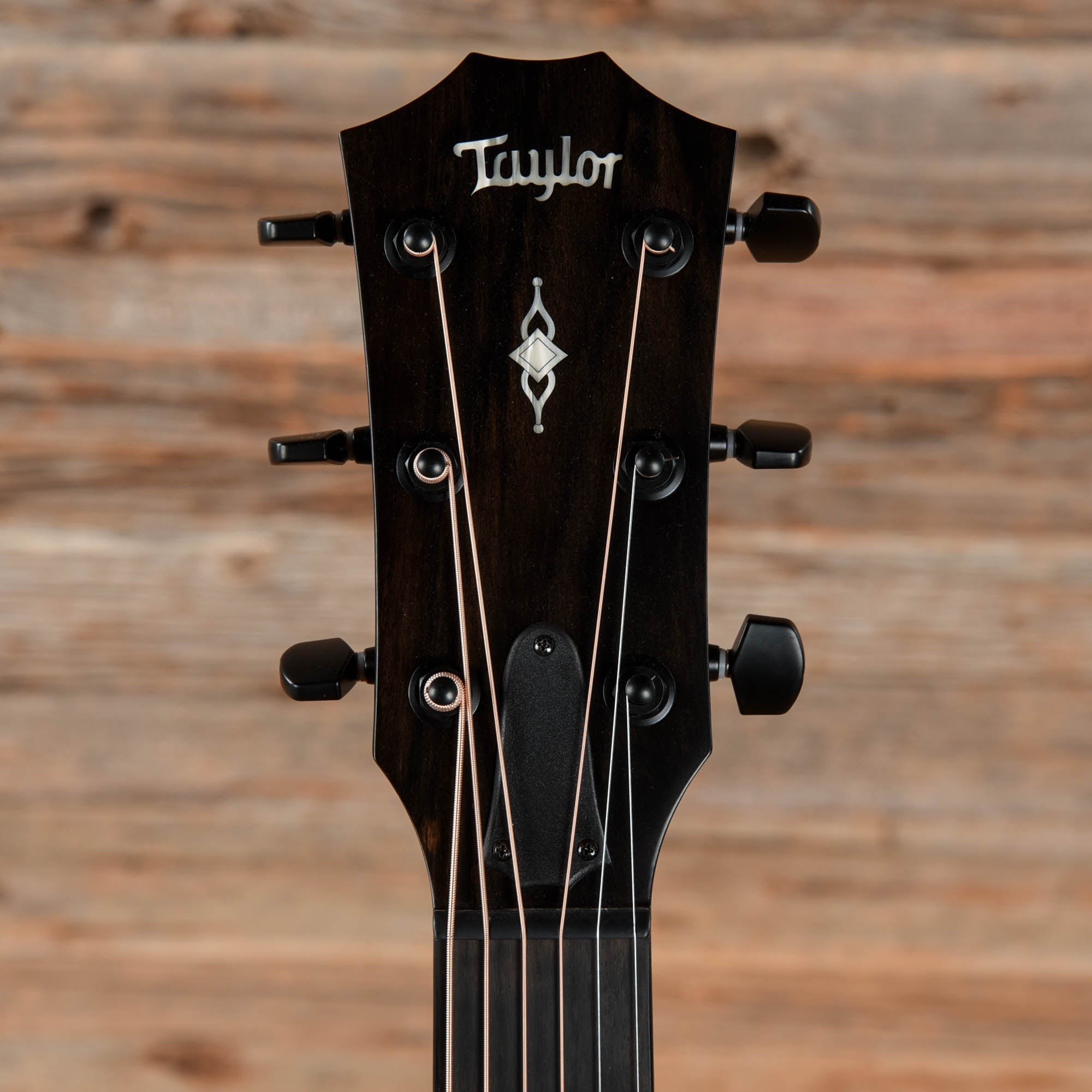 Taylor 327e Grand Pacific Mahogany Shaded Edgeburst ES2 Acoustic Guitars / OM and Auditorium