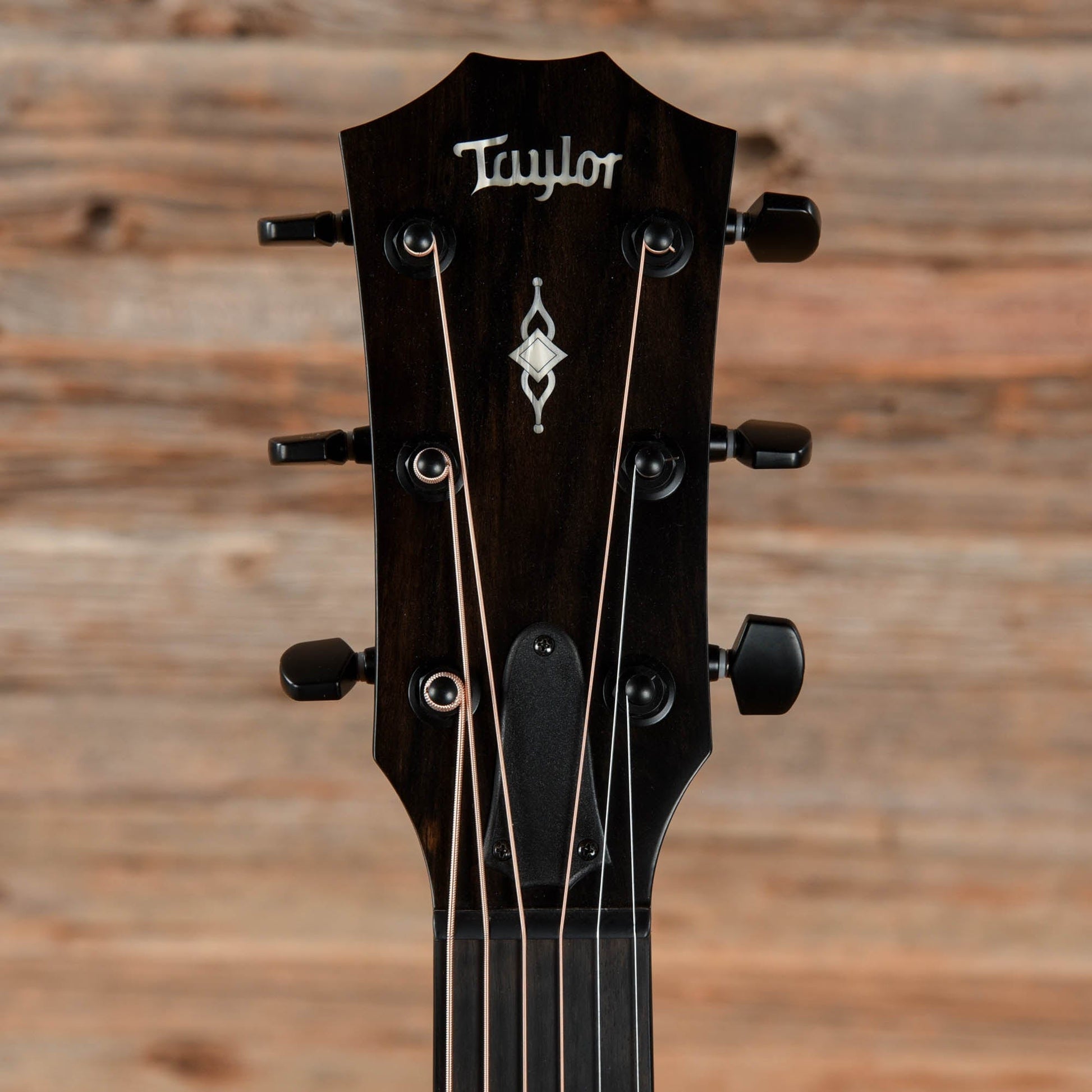 Taylor 327e Grand Pacific Mahogany Shaded Edgeburst ES2 Acoustic Guitars / OM and Auditorium