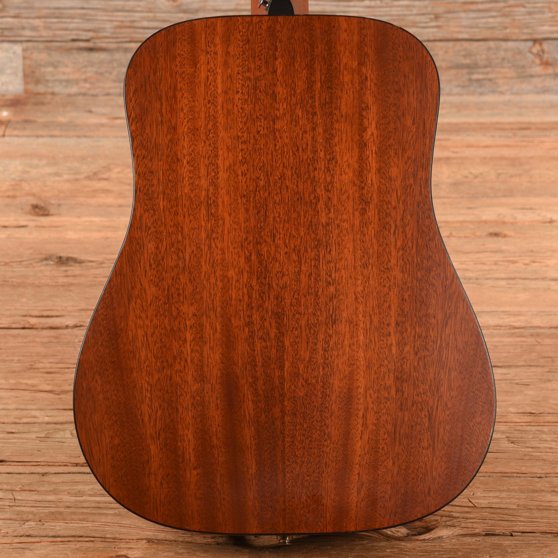 Taylor 450 Acoustic Guitars / OM and Auditorium