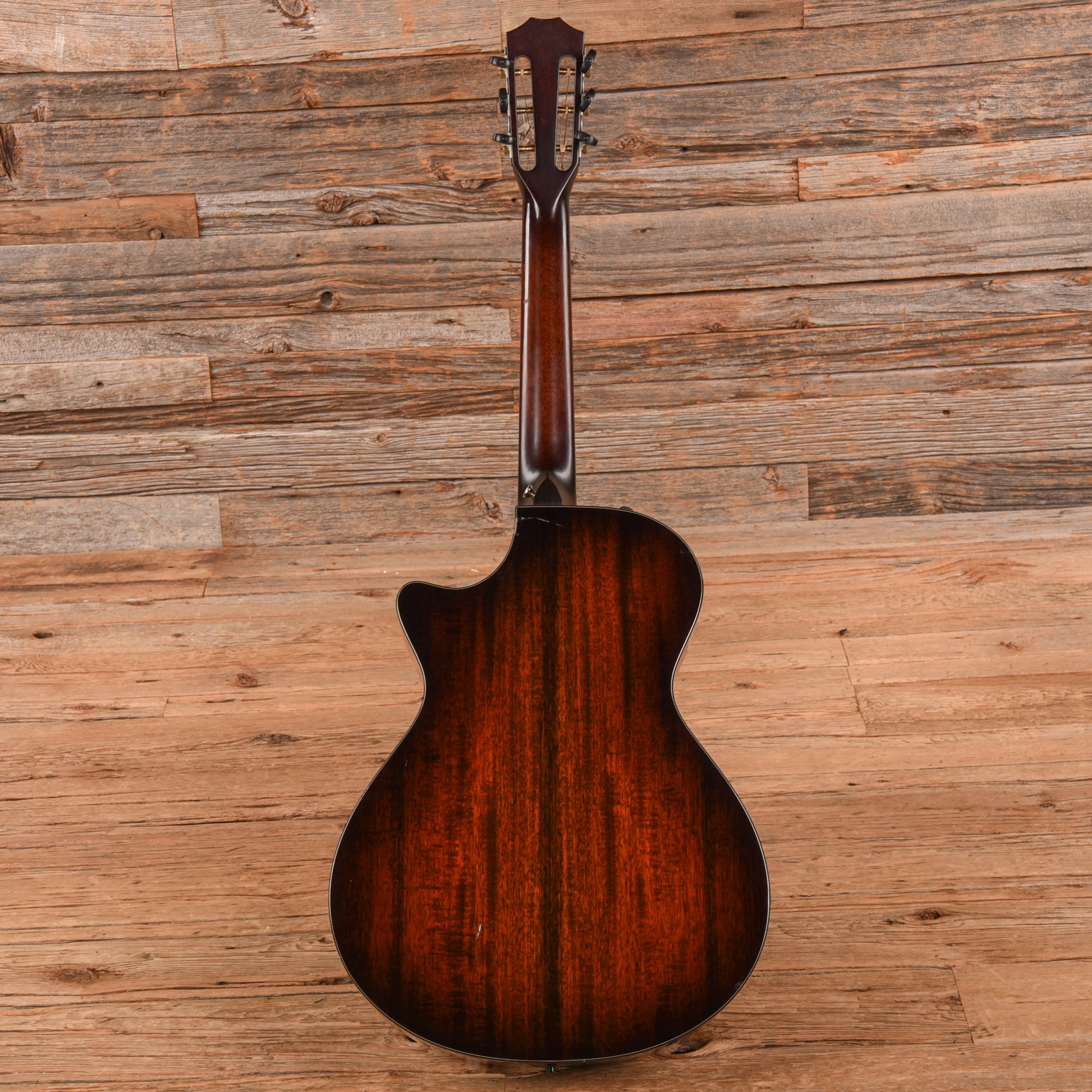 Taylor 522ce 12-Fret w/ V-Class Bracin Shaded Edgeburst 2019 Acoustic Guitars / OM and Auditorium