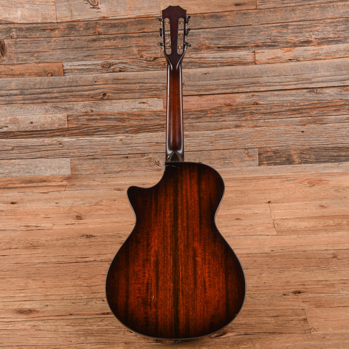 Taylor 522ce 12-Fret w/ V-Class Bracin Shaded Edgeburst 2019 Acoustic Guitars / OM and Auditorium