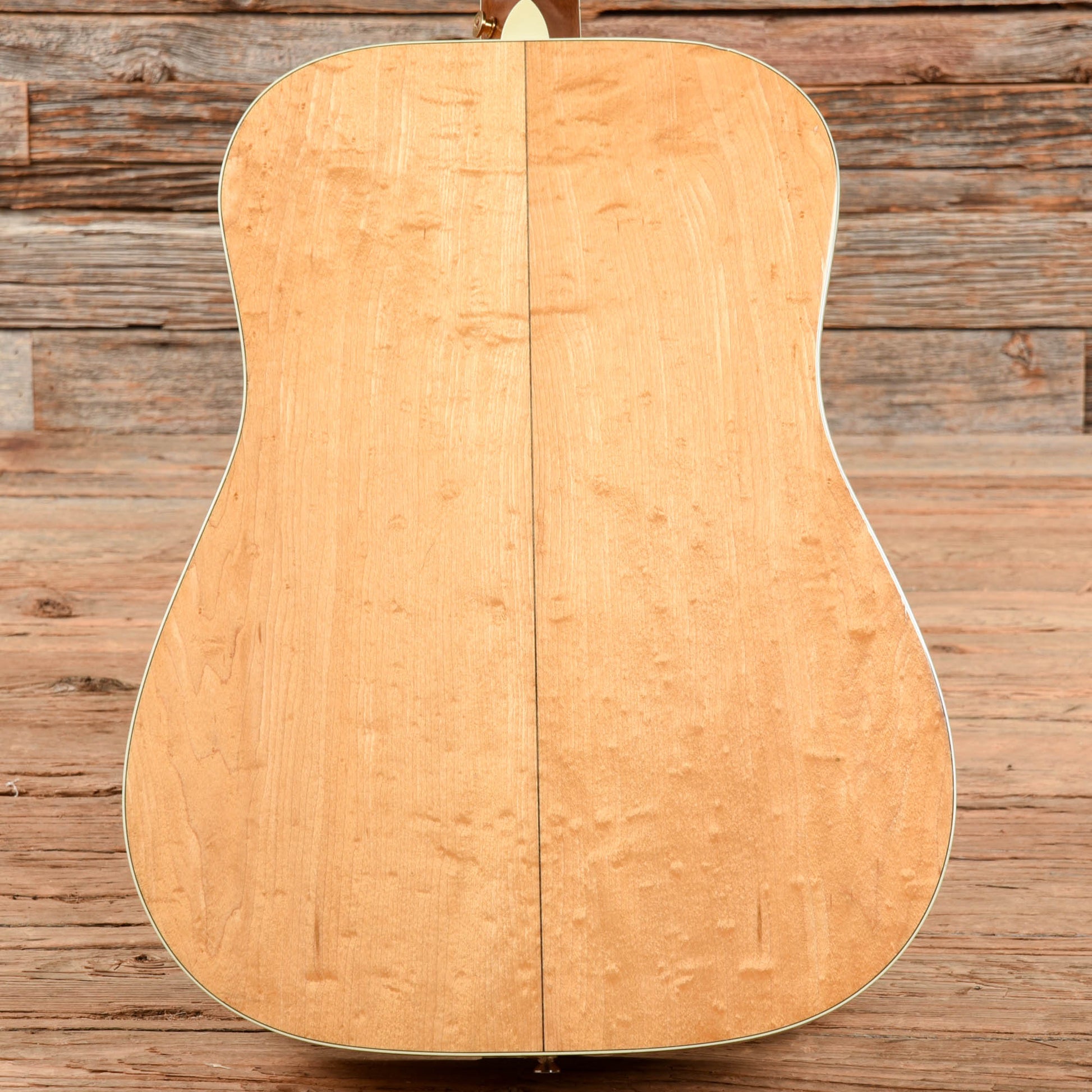 Taylor 610 Natural 1982 Acoustic Guitars / OM and Auditorium