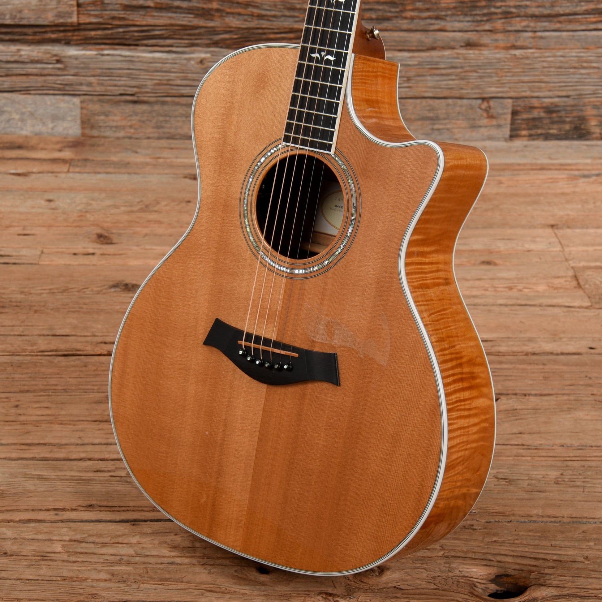Taylor 614ce Natural 1999 Acoustic Guitars / OM and Auditorium