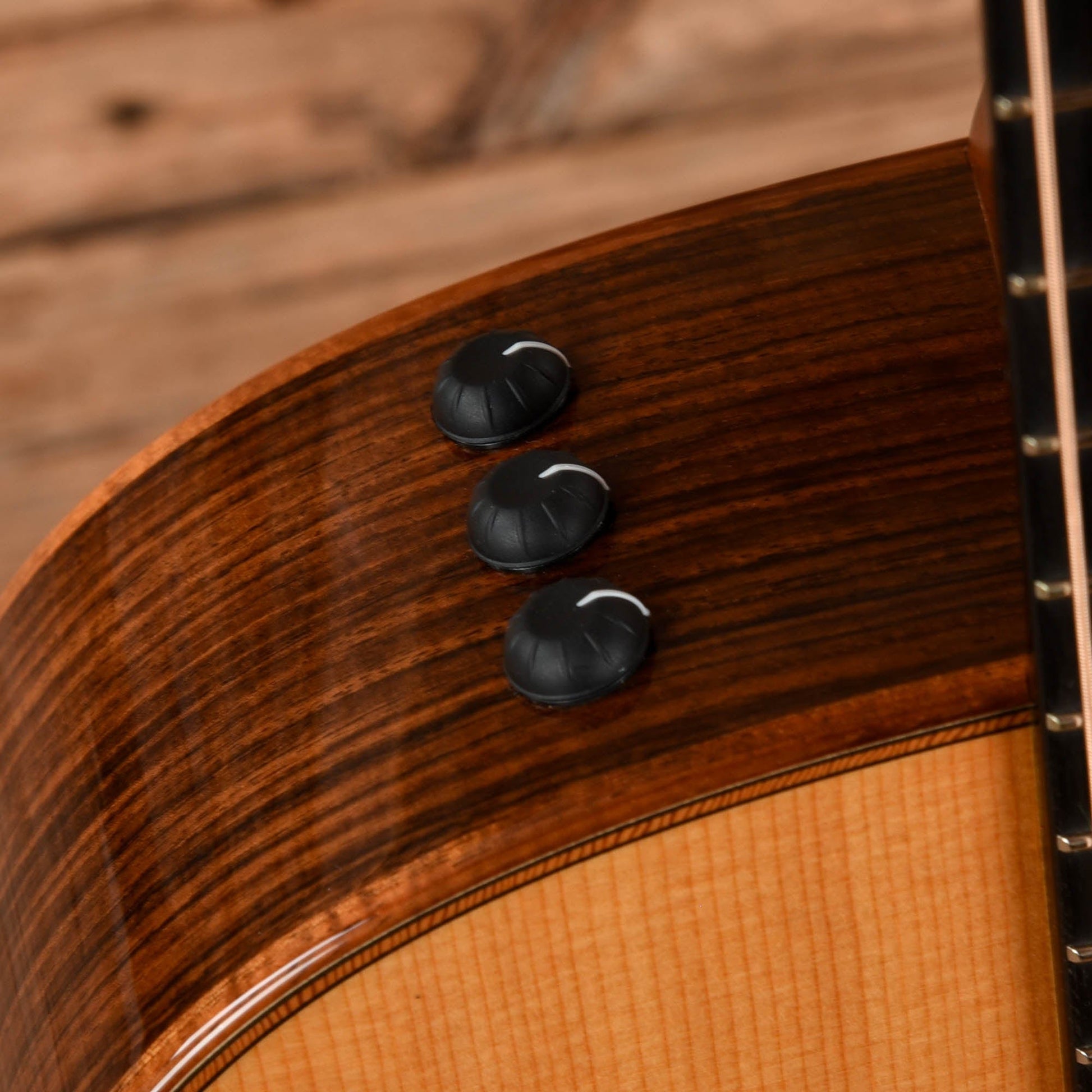 Taylor 716e Natural 2017 Acoustic Guitars / OM and Auditorium