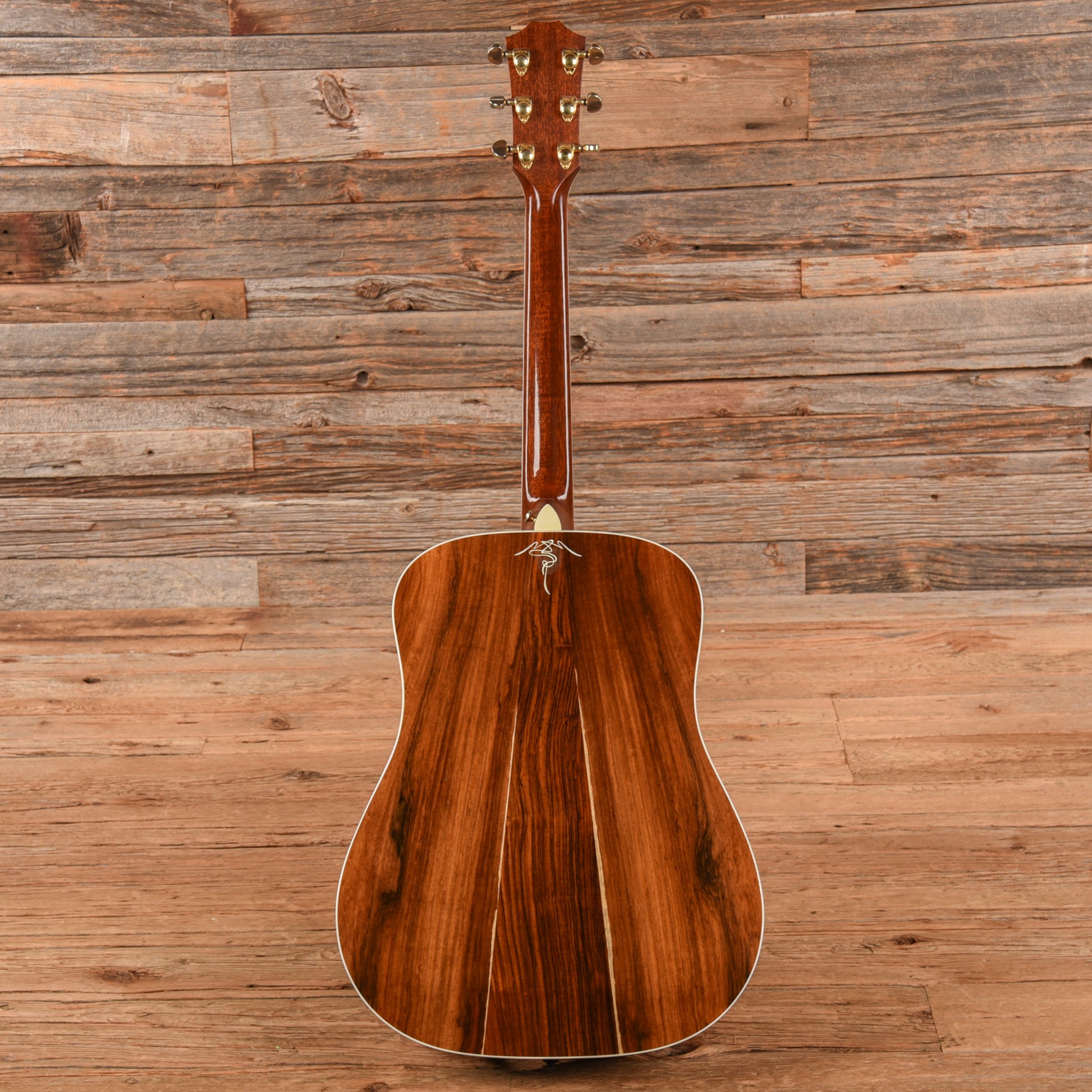 Taylor 810-B Natural 2000 Acoustic Guitars / OM and Auditorium