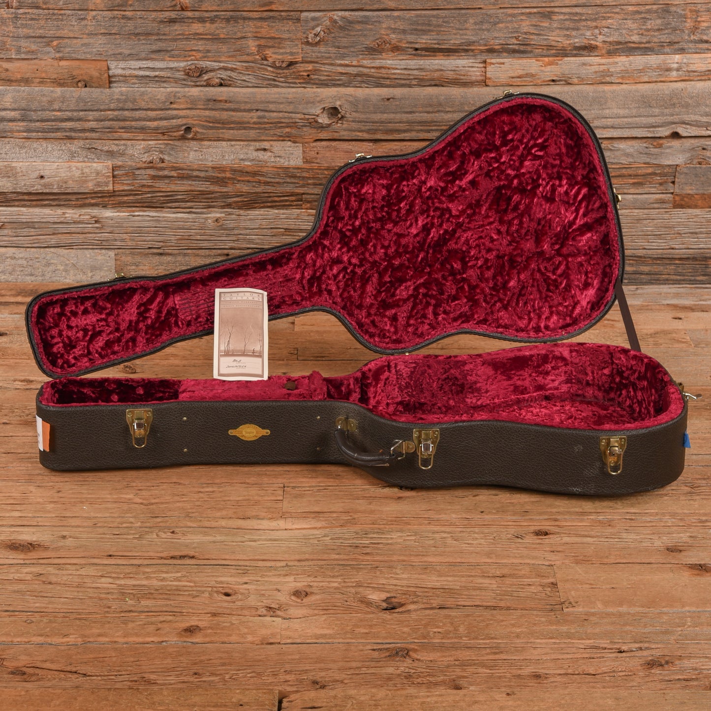Taylor 810-B Natural 2000 Acoustic Guitars / OM and Auditorium