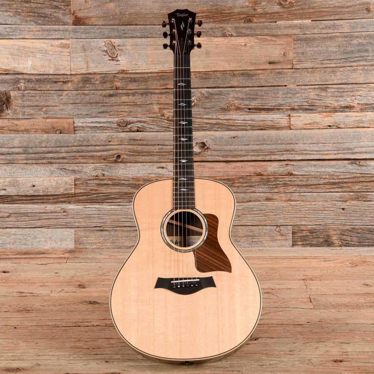 Taylor 811e Grand Theater Natural 2021 Acoustic Guitars / OM and Auditorium