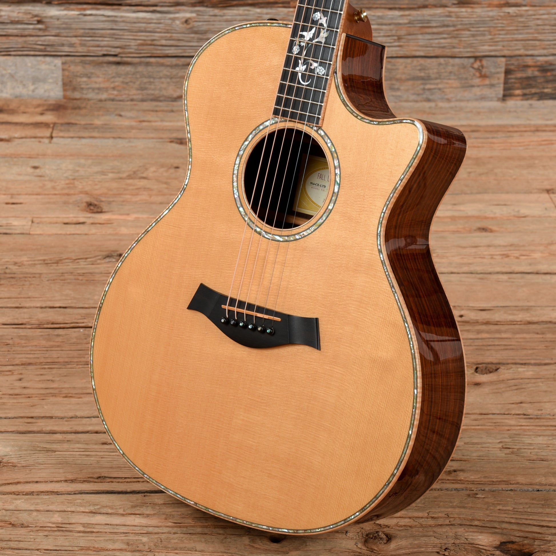 Taylor 914ce Fall Limited Cocobolo Natural 2006 Acoustic Guitars / OM and Auditorium