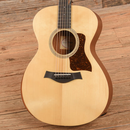 Taylor Academy 12e Grand Concert Sitka/Walnut Natural ES-B USED Acoustic Guitars / OM and Auditorium
