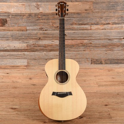Taylor Academy 12e Natural 2021 Acoustic Guitars / OM and Auditorium