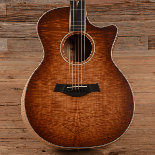 Taylor Custom Grand Auditorium Master Grade Koa w/Figured Maple Binding & Bouquet Inlay Satin Shaded Edgeburst 2022 Acoustic Guitars / OM and Auditorium