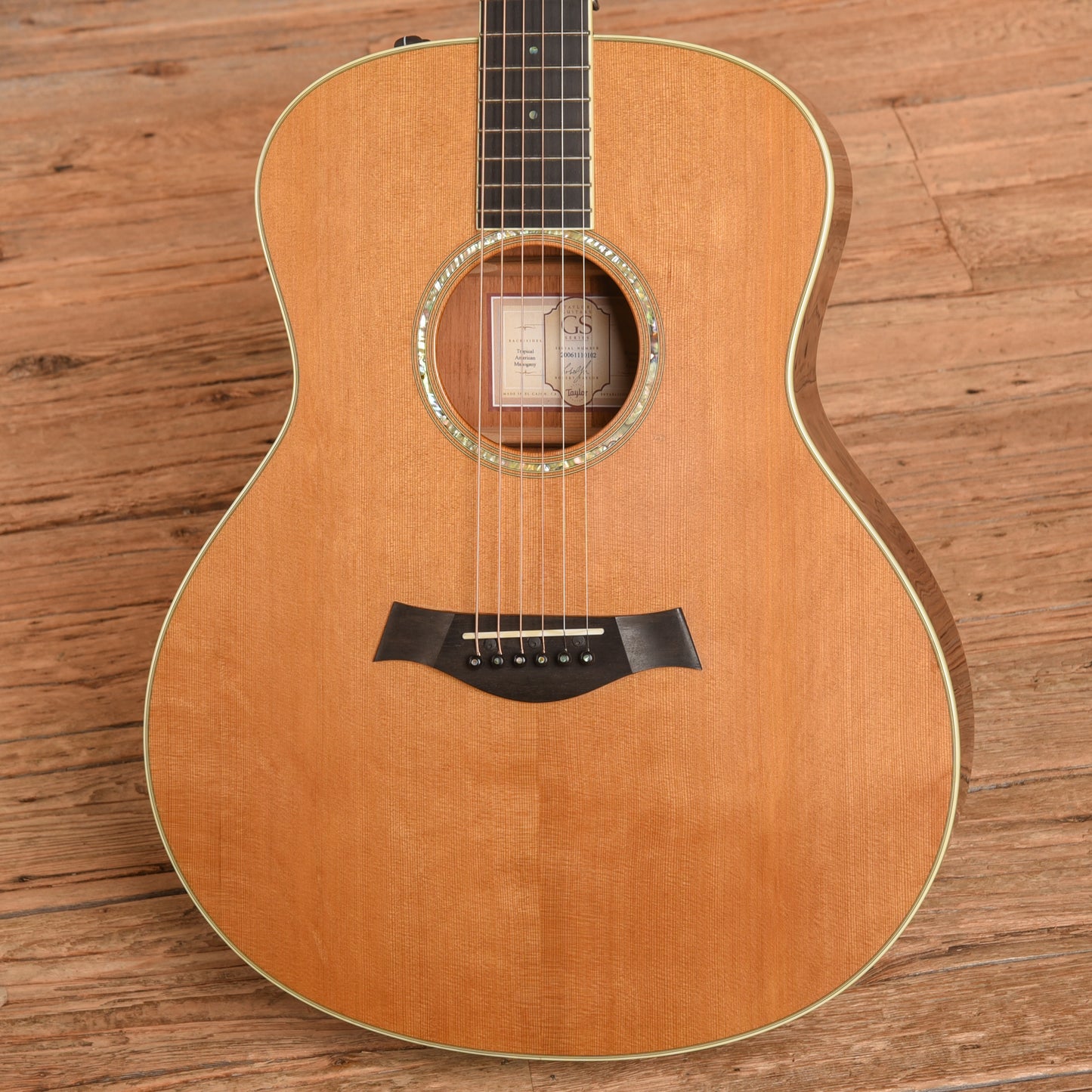Taylor GS Western Red Cedar/Tropical American Mahogany Natural 2006 Acoustic Guitars / OM and Auditorium