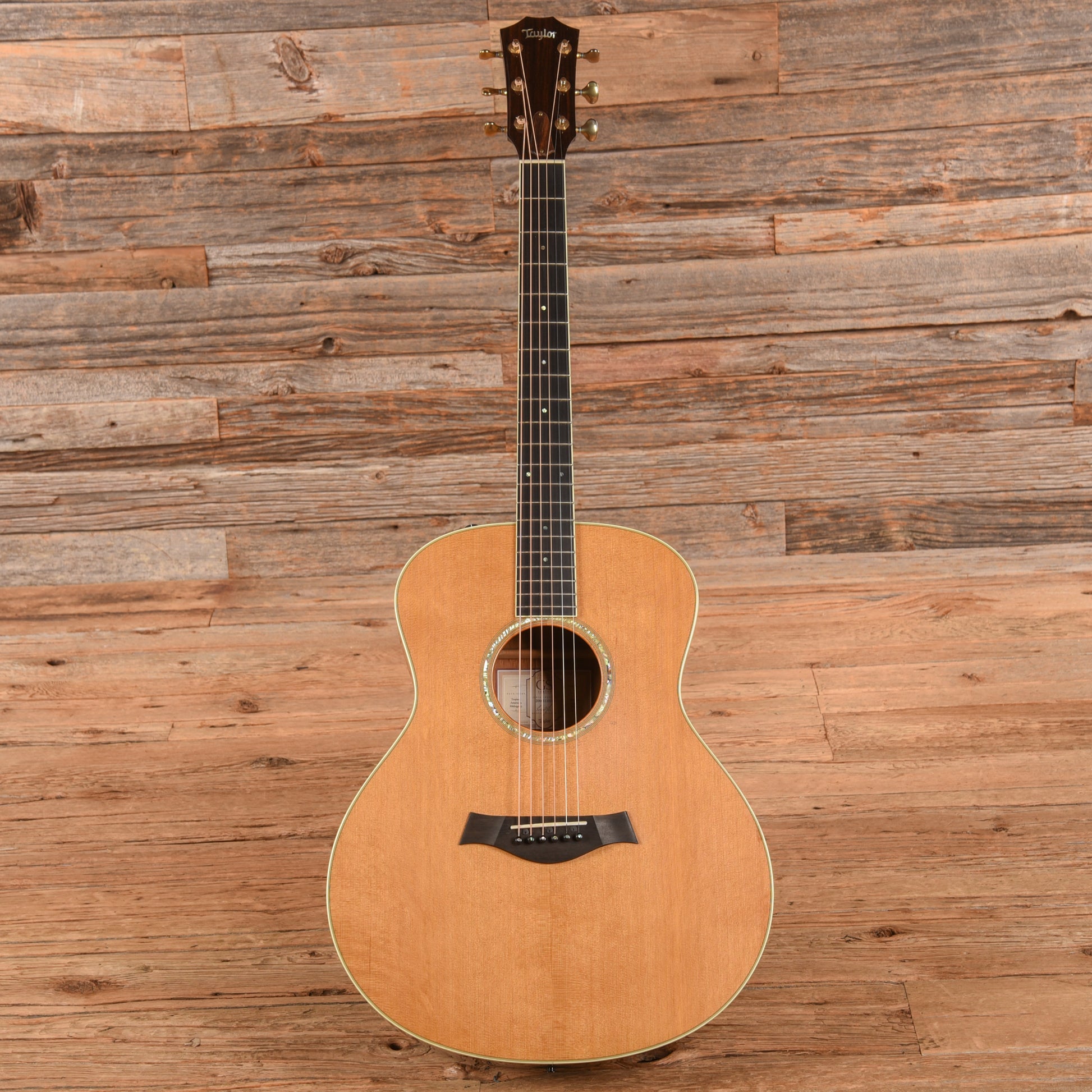 Taylor GS Western Red Cedar/Tropical American Mahogany Natural 2006 Acoustic Guitars / OM and Auditorium