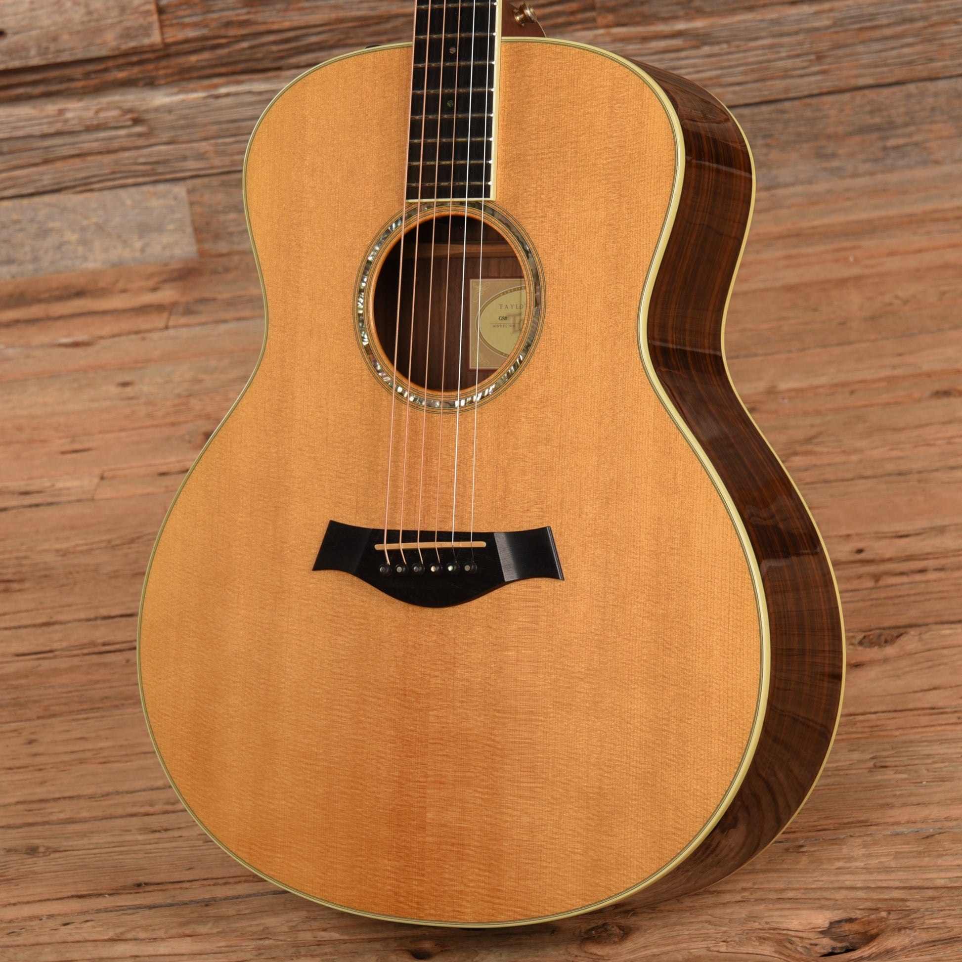 Taylor GS8 Natural 2011 Acoustic Guitars / OM and Auditorium