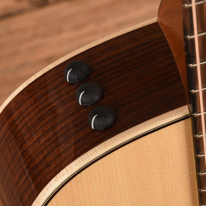 Taylor GT 811e Sitka/Rosewood Natural ES2 Acoustic Guitars / OM and Auditorium