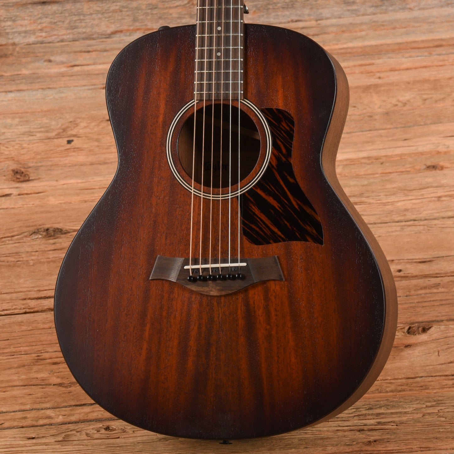 Taylor AD21e Grand Theater Mahogany/Sapele Shaded Edgeburst 2023 Acoustic Guitars / Parlor