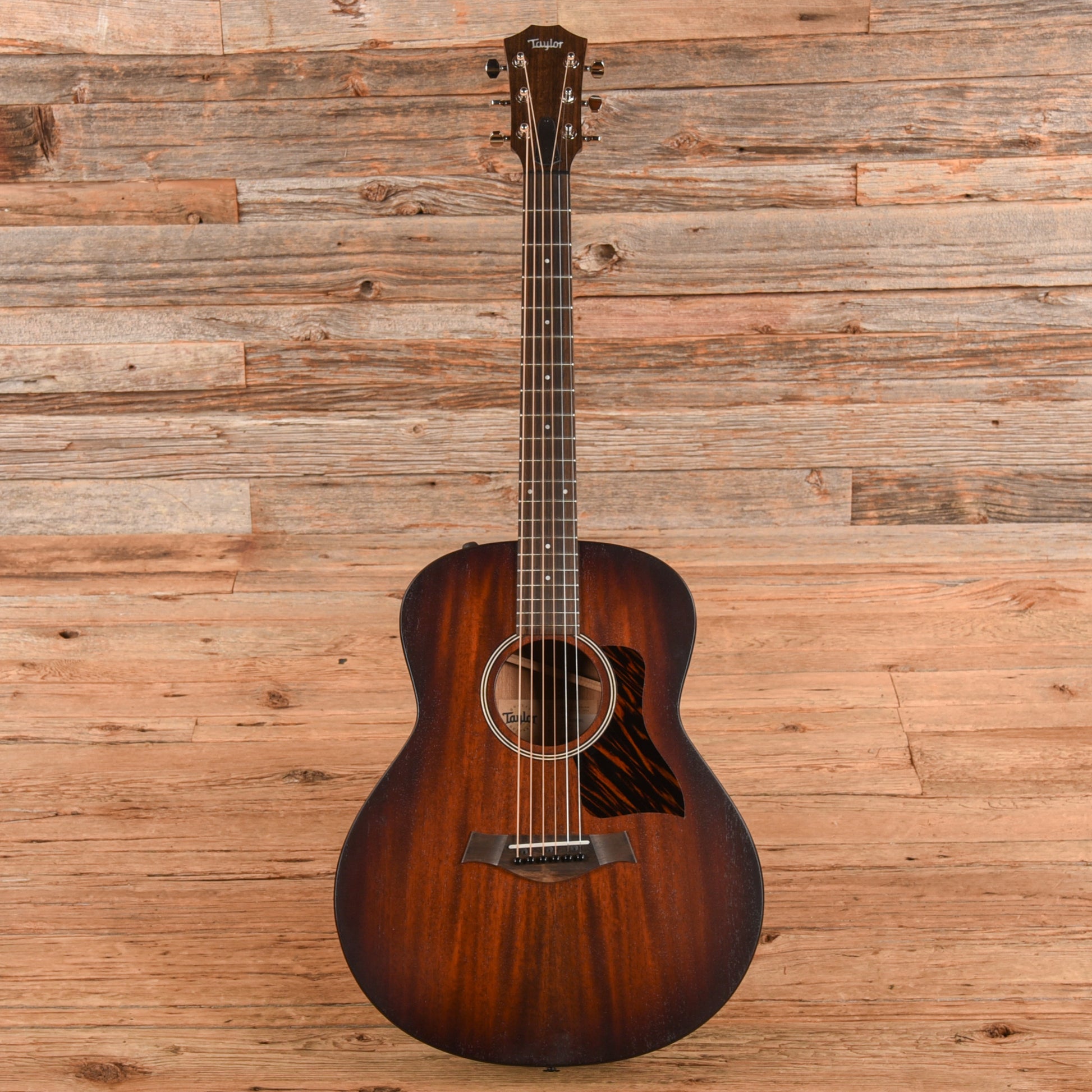Taylor AD21e Grand Theater Mahogany/Sapele Shaded Edgeburst 2023 Acoustic Guitars / Parlor
